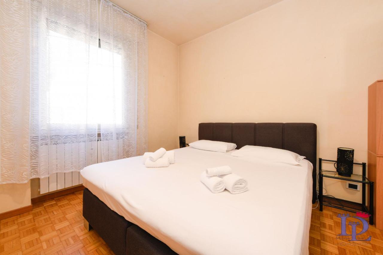 Desenzanoloft Official Partner Marriott Homes & Villas - Charming On The Lake Front Lake Desenzano del Garda Exterior photo